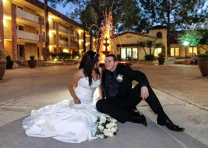 Doubletree By Hilton Airport Hotel Tucson
