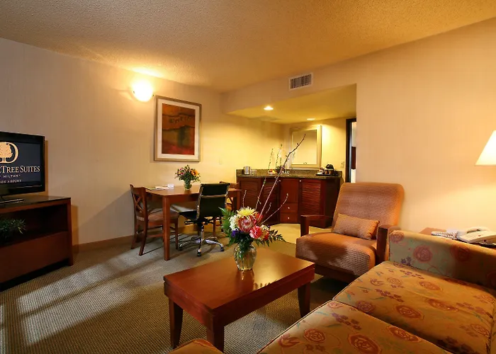 Doubletree By Hilton Airport Tucson