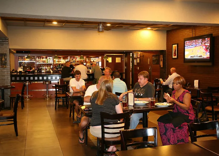 Doubletree By Hilton Airport Hotel Tucson