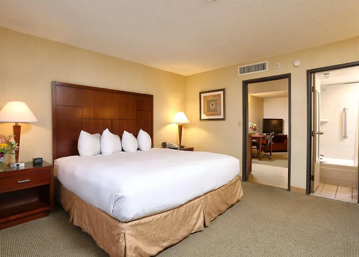 Hotel Doubletree By Hilton Airport Tucson