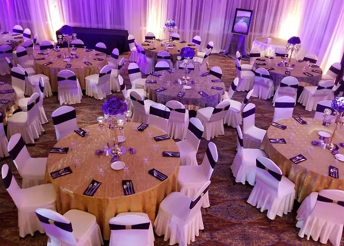 Doubletree By Hilton Airport 4*