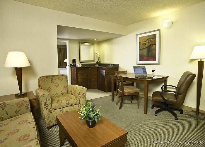 Doubletree By Hilton Airport 4* Tucson