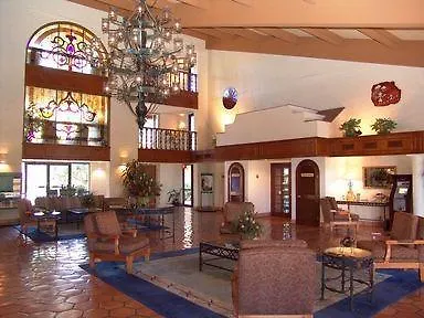 Hotel Doubletree By Hilton Airport 4*