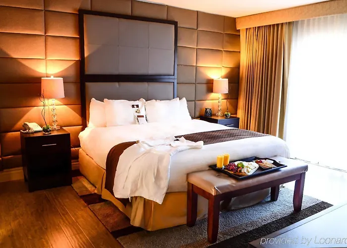 Hotel Doubletree By Hilton Airport