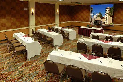 Doubletree By Hilton Airport Tucson